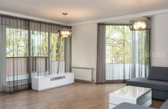 Kuperjanovi 5b, 3-toaline korter, rent